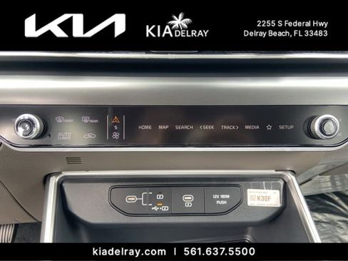 New 2026 Kia Carnival LXS FWD image 24
