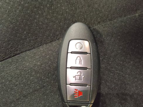 Used 2018 Nissan Murano SV FWD image 32