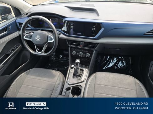 Used 2024 Volkswagen Taos SE FWD image 22