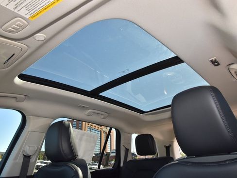 New 2026 Lincoln Aviator Premiere image 33