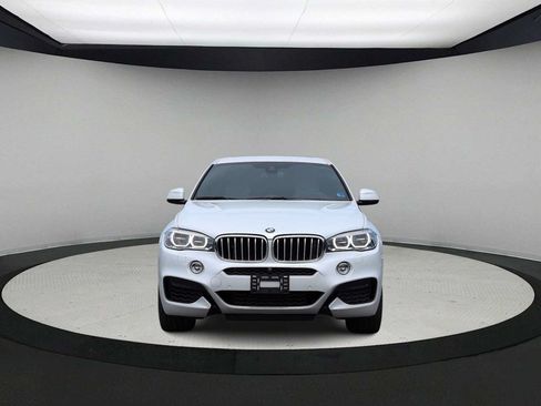 Used 2019 BMW X6 xDrive50i w/ M Sport Package AWD/4WD image 3