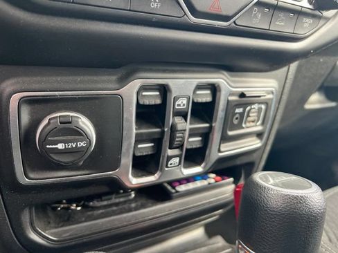 Used 2021 Jeep Gladiator Sport w/ Quick Order Package 24Q 80Th AWD/4WD image 23