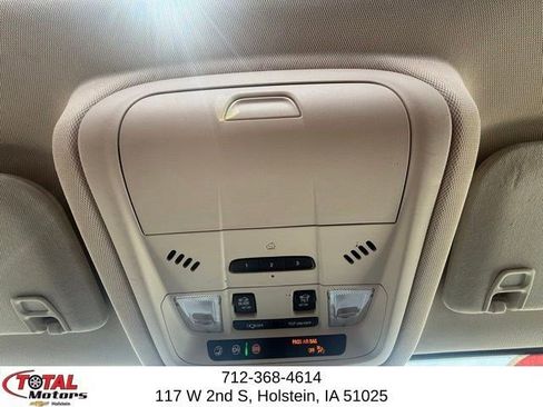Used 2022 GMC Acadia Denali w/ LPO, Floor Liner Package AWD/4WD image 30