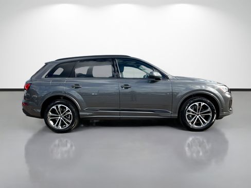 New 2026 Audi Q7 Premium image 2