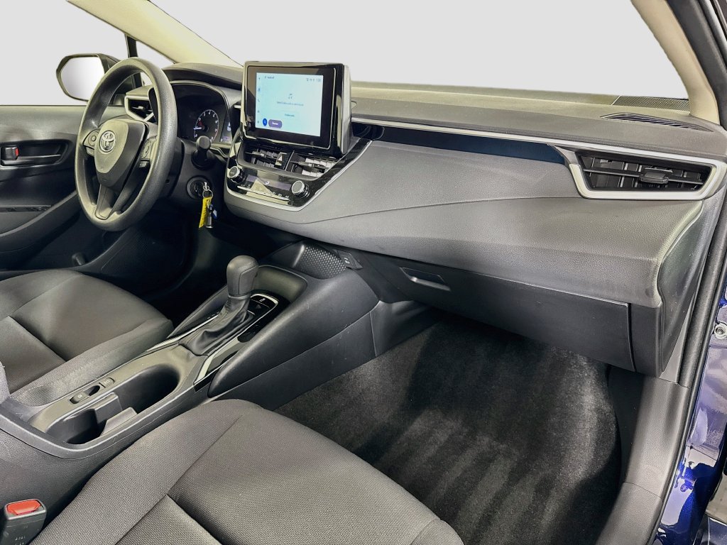 Used 2024 Toyota Corolla LE FWD image 29