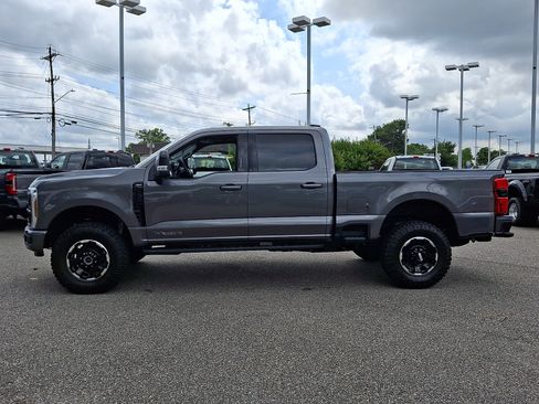 Certified 2026 Ford F250 Lariat w/ Tremor Off-Road Package AWD/4WD image 6