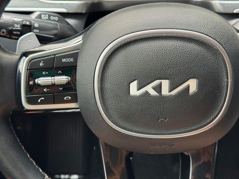 Used 2022 Kia Sorento SX FWD image 21
