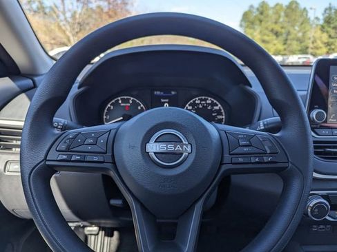 New 2025 Nissan Altima 2.5 S image 24