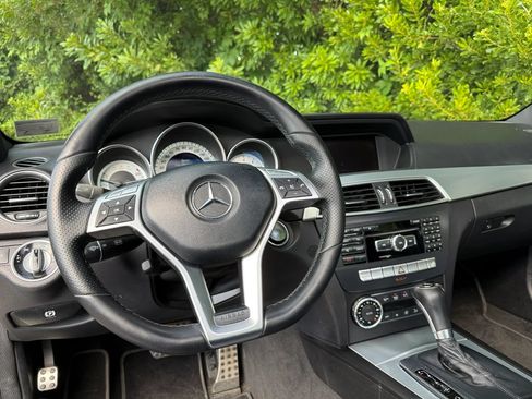 Used 2012 Mercedes-Benz C 250 Sedan image 38
