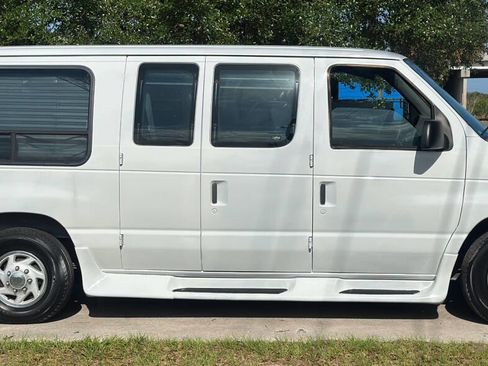 Used 1999 Ford E-150 and Econoline 150 image 7