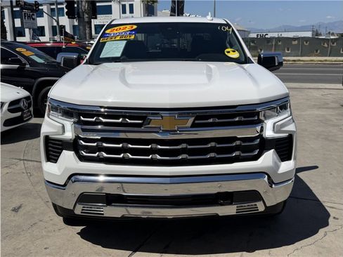 Used 2023 Chevrolet Silverado 1500 LTZ RWD image 2