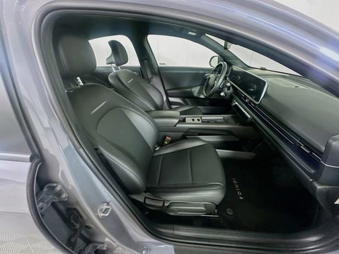 Used 2024 Hyundai Ioniq 6 SEL RWD image 31