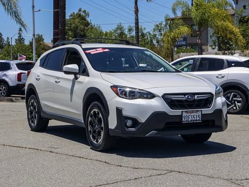 Used 2023 Subaru Crosstrek 2.0i Premium w/ Popular Package #3 AWD/4WD image 2