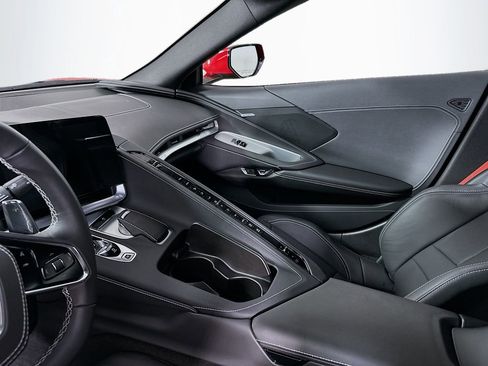 Used 2025 Chevrolet Corvette Z06 image 24