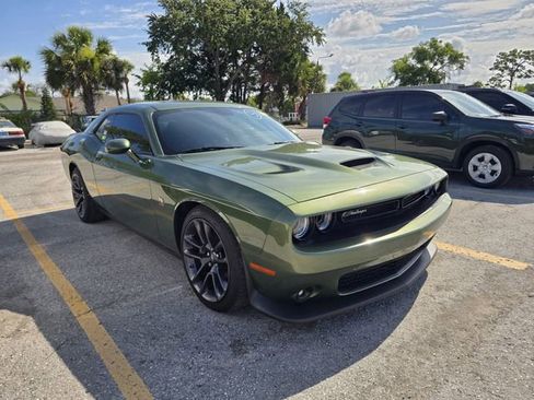 Used 2023 Dodge Challenger R/T Scat Pack w/ Plus Package RWD image 2