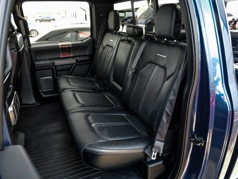 Used 2015 Ford F150 Platinum w/ Equipment Group 701A Luxury AWD/4WD image 46
