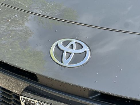 New 2026 Toyota Camry SE FWD image 12
