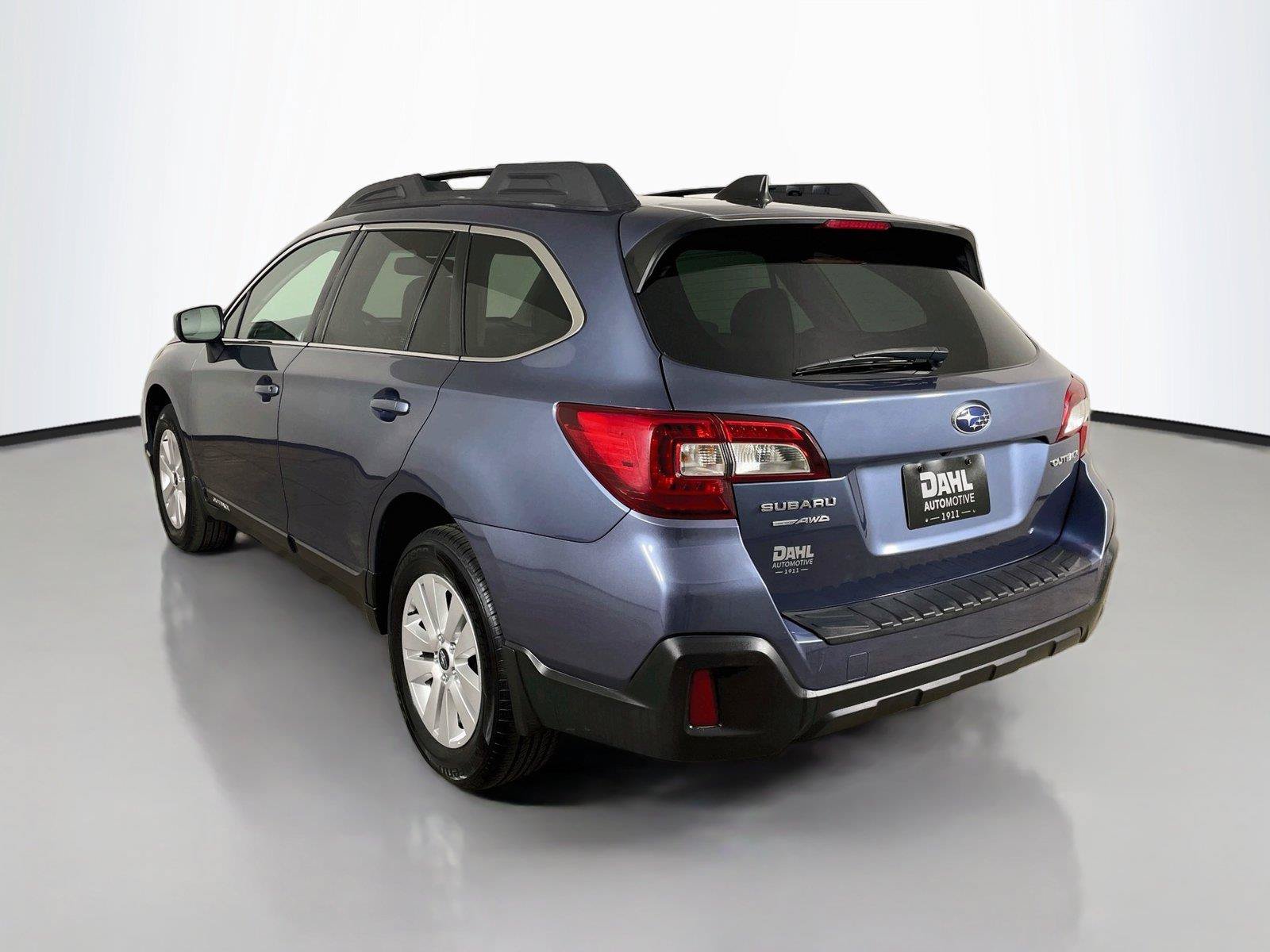 Used 2018 Subaru Outback 2.5i Premium AWD/4WD image 10