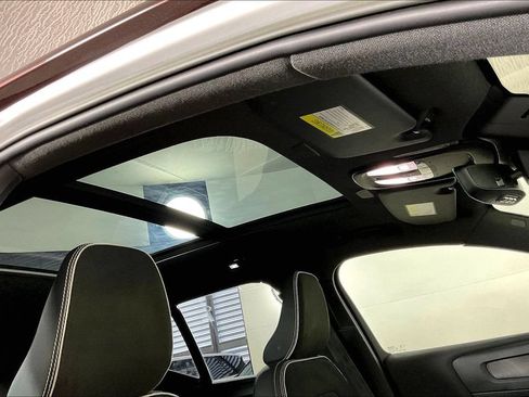Used 2023 Volvo XC40 Recharge Ultimate w/ Protection Package Premier AWD/4WD image 29