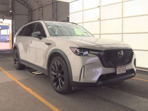 Used 2025 MAZDA CX-90 3.3 Turbo w/ Premium Sport Pkg image 3