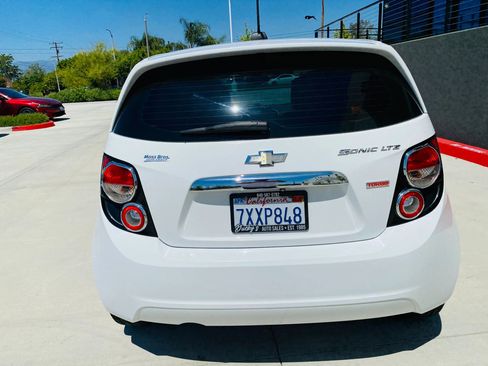 Used 2016 Chevrolet Sonic LTZ FWD image 6