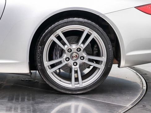 Used 2009 Porsche 911 Carrera RWD image 22