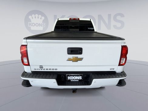 Used 2016 Chevrolet Silverado 1500 LTZ Z71 w/ LTZ Plus Package AWD/4WD image 27