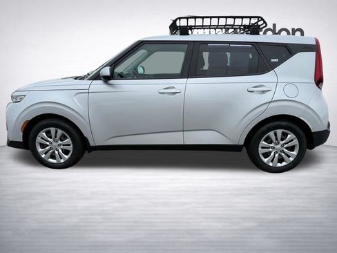 Used 2020 Kia Soul LX FWD image 4