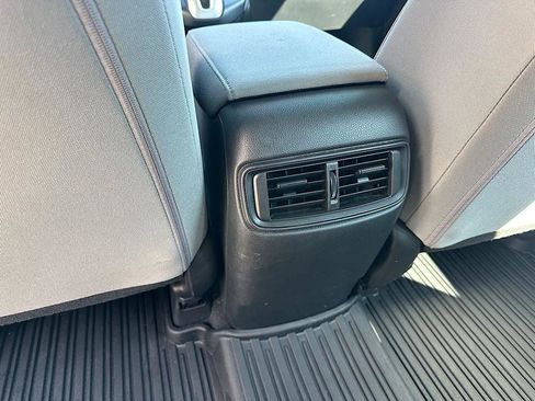 Used 2020 Honda CR-V LX image 17