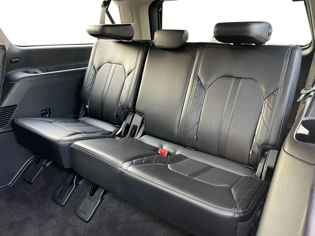 Used 2020 Ford Expedition Max Platinum AWD/4WD image 20