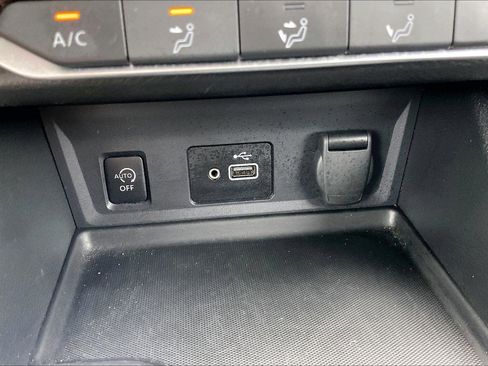 Certified 2024 Nissan Sentra S FWD image 33