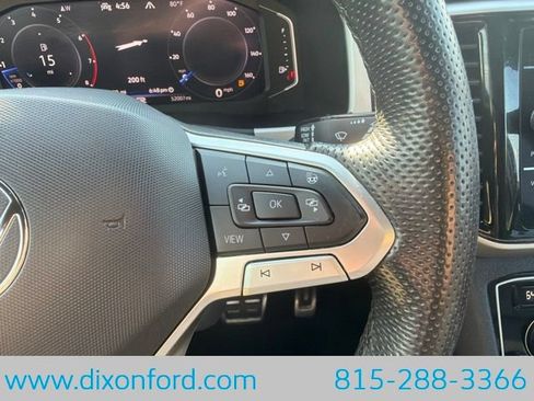 Used 2023 Volkswagen Atlas Cross Sport SEL R-Line AWD/4WD image 17
