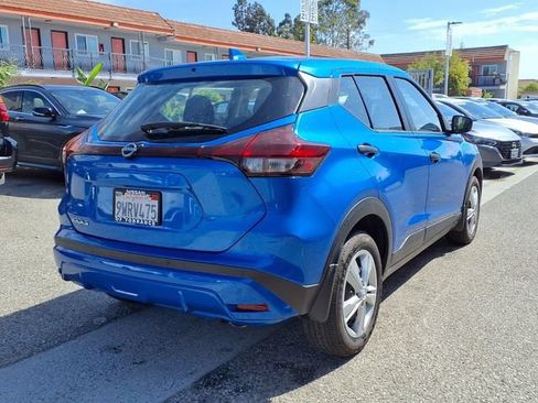 Certified 2025 Nissan Kicks Play S FWD image 20