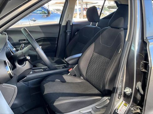 Certified 2024 Nissan Kicks SV image 7