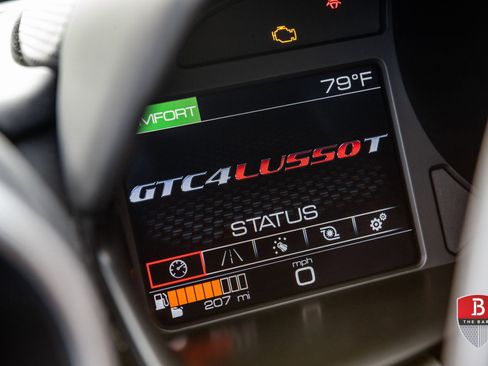 Used 2018 Ferrari GTC4Lusso T image 27