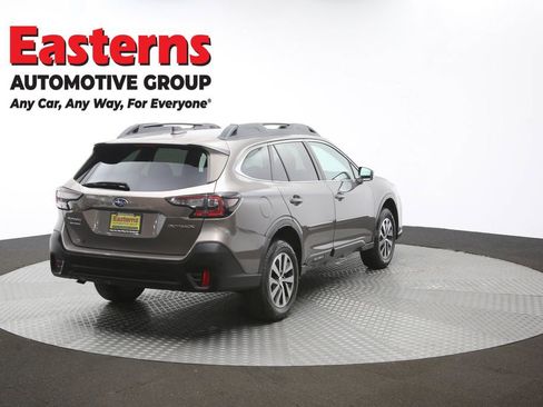 Used 2022 Subaru Outback Premium AWD/4WD image 38