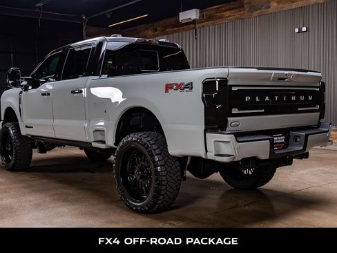 Used 2026 Ford F250 Platinum w/ Platinum Plus Package AWD/4WD image 7