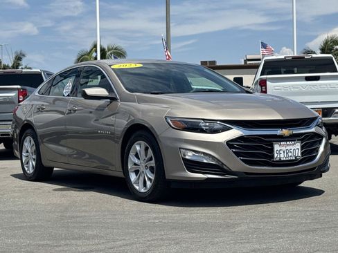 Used 2023 Chevrolet Malibu LT FWD image 3