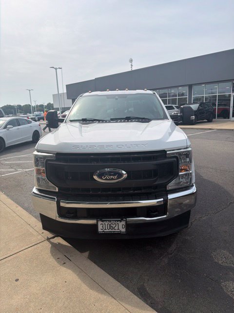 Used 2020 Ford F350 XL w/ Power Equipment Group AWD/4WD image 17