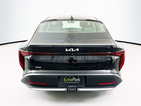 Used 2025 Kia K4 LXS image 7