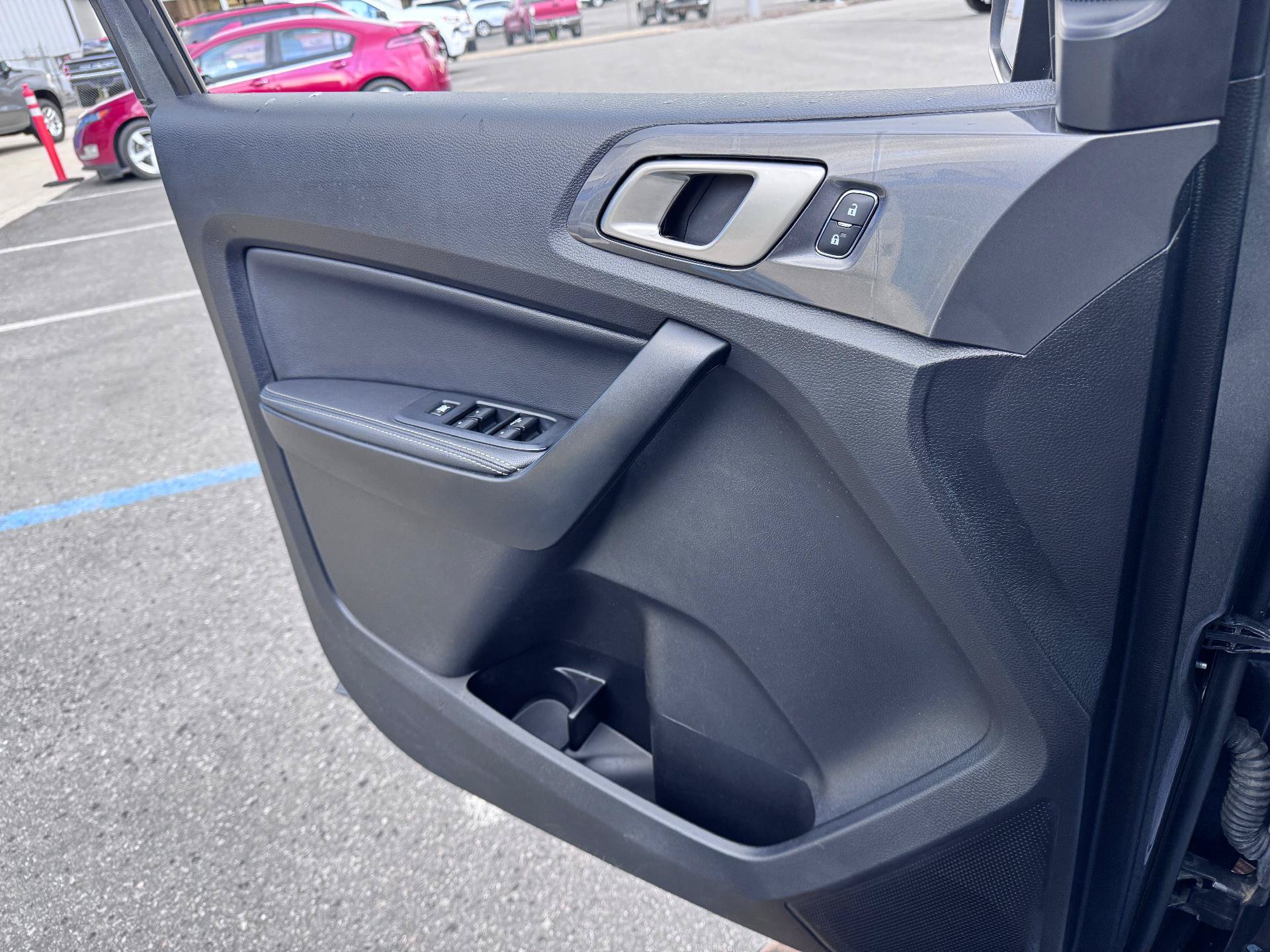 Used 2019 Ford Ranger Lariat w/ Equipment Group 501A Mid AWD/4WD image 28