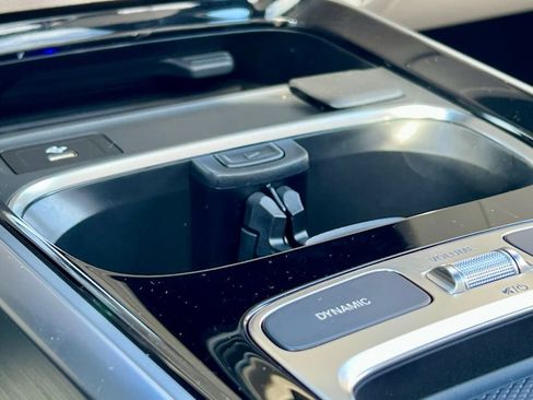 Certified 2026 Mercedes-Benz GLB 250 4MATIC image 25