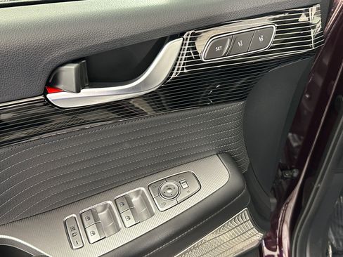 Used 2023 Hyundai Palisade Calligraphy w/ Cargo Package image 25