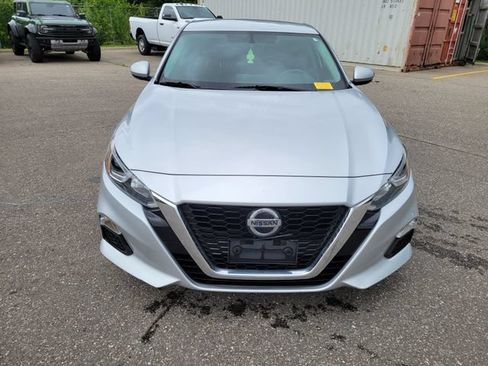 Used 2020 Nissan Altima 2.5 S FWD image 8