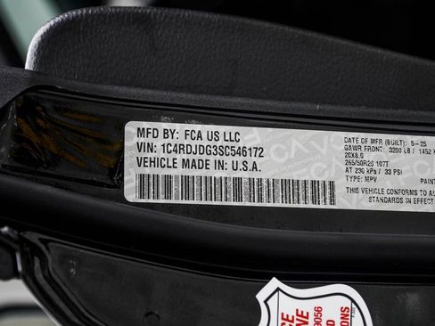 Used 2025 Dodge Durango GT AWD/4WD image 44