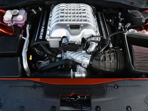 Used 2021 Dodge Charger SRT Hellcat image 18