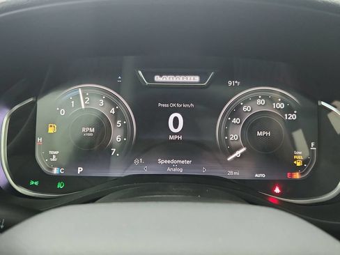 New 2026 RAM 1500 Laramie AWD/4WD image 22
