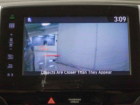 Used 2016 Honda Pilot Touring image 33