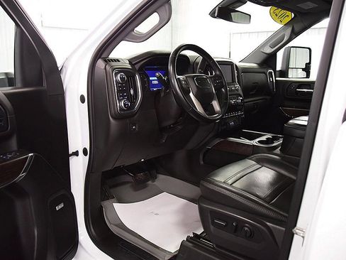 Used 2023 GMC Sierra 2500 Denali image 18