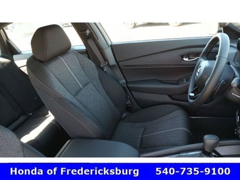 Used 2025 Honda Accord Sport image 29